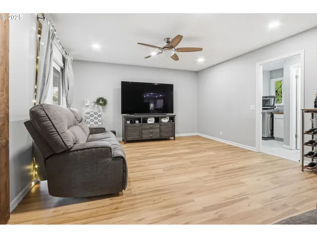 $985,000 | 3251 Lavina Drive, Forest Grove, OR 97116