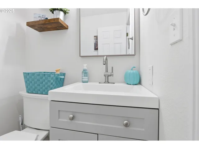 $985,000 | 3251 Lavina Drive, Forest Grove, OR 97116