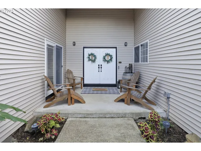 $985,000 | 3251 Lavina Drive, Forest Grove, OR 97116