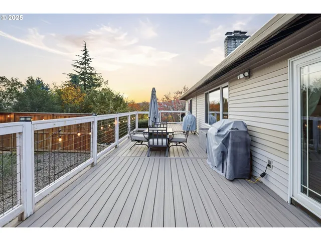 $985,000 | 3251 Lavina Drive, Forest Grove, OR 97116