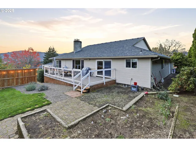 $985,000 | 3251 Lavina Drive, Forest Grove, OR 97116