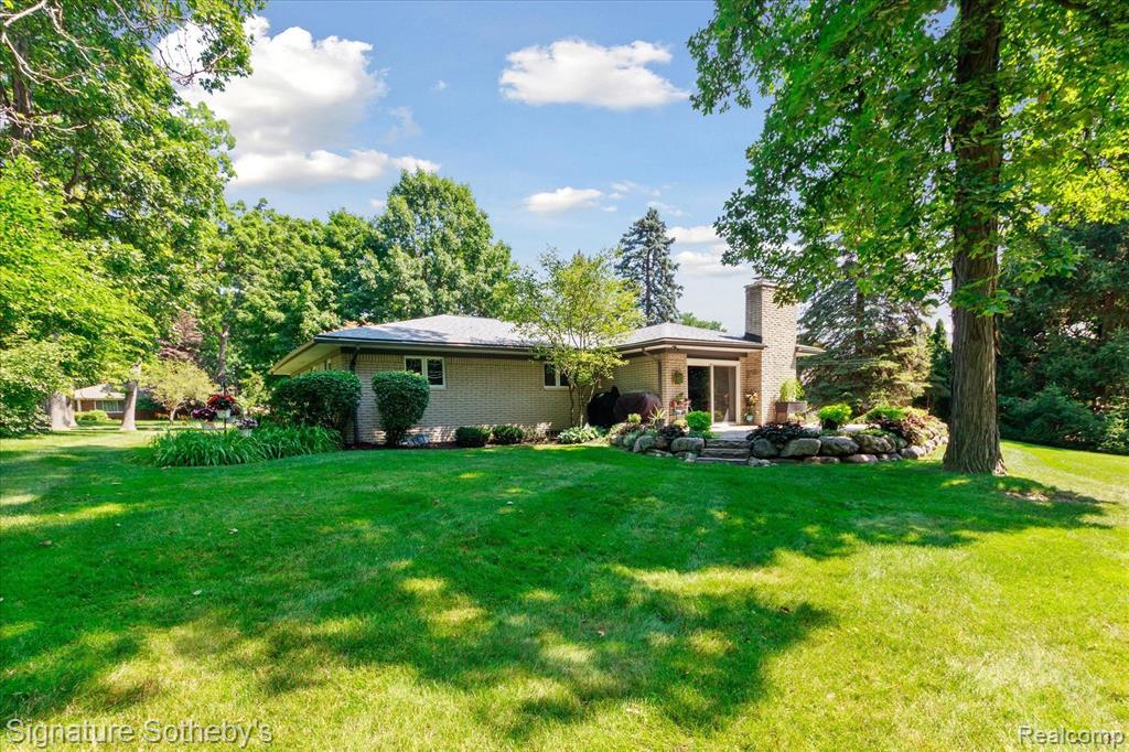 203 Montmorency Road Rochester Hills, MI 48307 - Photo 21 of 28