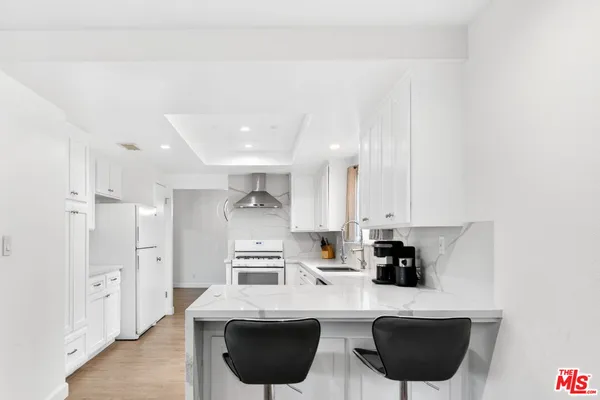 $945,000 | 10829 Firmona Avenue, Inglewood, CA 90304