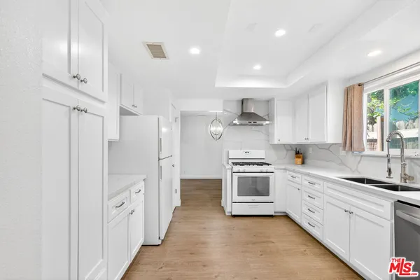 $945,000 | 10829 Firmona Avenue, Inglewood, CA 90304