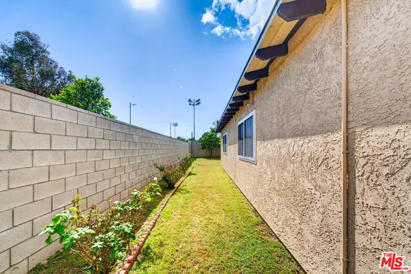 $945,000 | 10829 Firmona Avenue, Inglewood, CA 90304