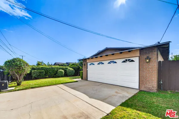 $945,000 | 10829 Firmona Avenue, Inglewood, CA 90304