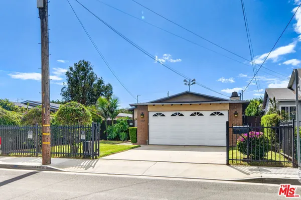 $945,000 | 10829 Firmona Avenue, Inglewood, CA 90304