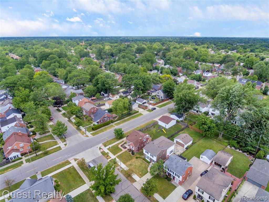 1268 Hampton Road Grosse Pointe Woods, MI 48236 - Photo 45 of 45