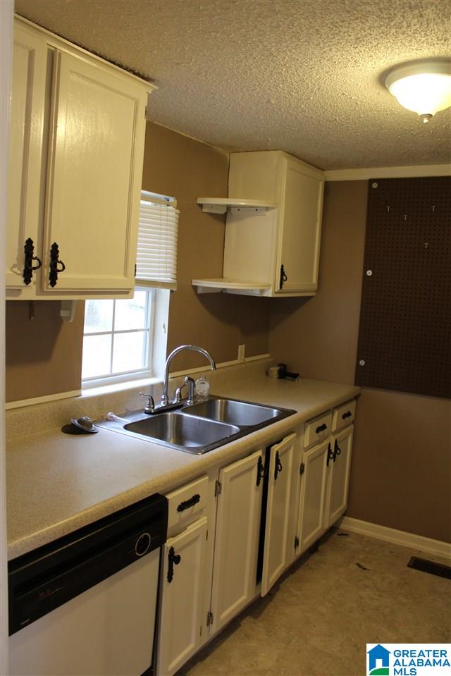 3147 Kelly Creek Road Moody, AL 35004 - Photo 5 of 15
