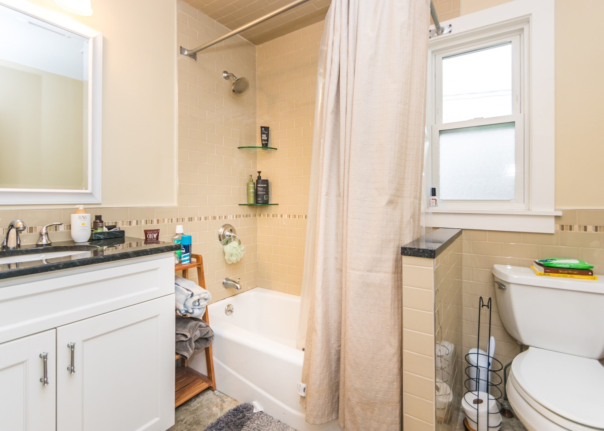 151 Adams Street, Unit 2 Newton, MA 02458 - Photo 9 of 12 Gallery Image 9