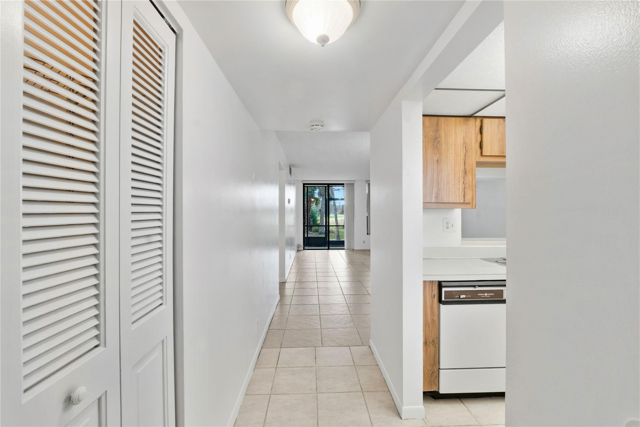 7650 West McNab Road, Unit 114 Tamarac, FL 33321 - Photo 7 of 13 Photo 7