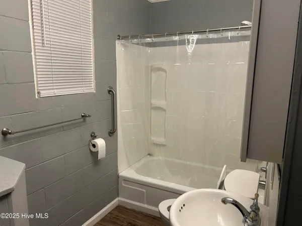 $775 | 203 Morton Street, Unit 5, Jacksonville, NC 28540