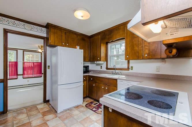 6732 Ridgecroft Lane Raleigh, NC 27615 - Photo 11 of 25 Gallery Image 11