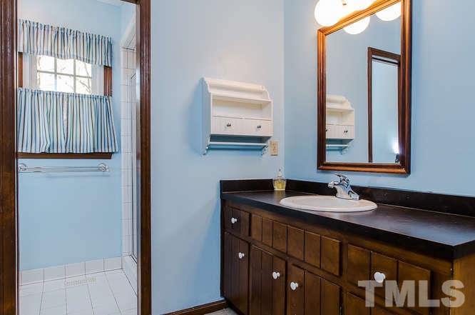 6732 Ridgecroft Lane Raleigh, NC 27615 - Photo 18 of 25 Gallery Image 18