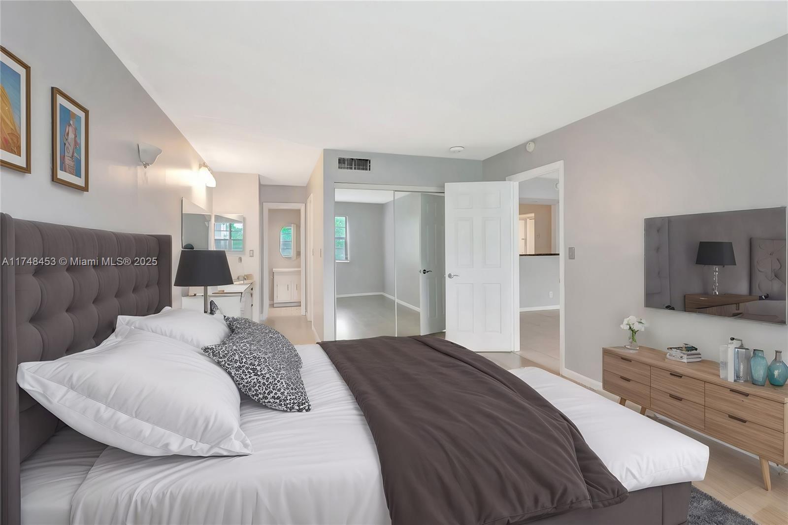 9440 Southwest 8th Street, Unit 315 Boca Raton, FL 33428 - Photo 17 of 37 Gallery Image 17