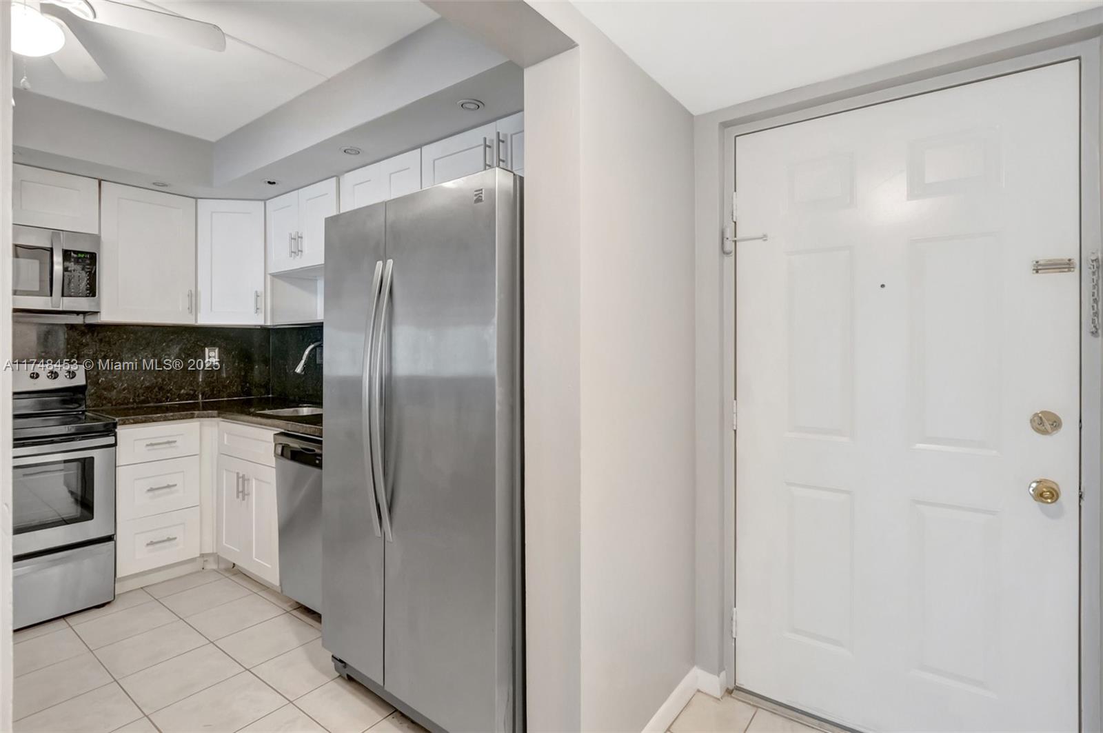 9440 Southwest 8th Street, Unit 315 Boca Raton, FL 33428 - Photo 6 of 37 Gallery Image 6