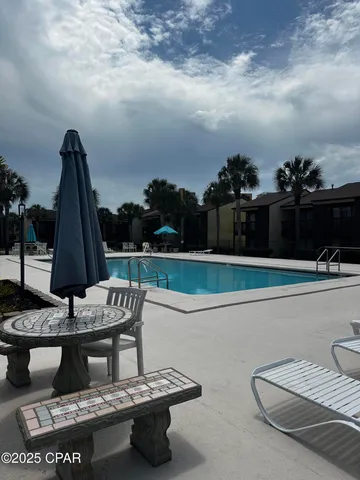 $1,800 | 17751 Panama City Beach Parkway, Unit 9F, Panama City Beach, FL 32413