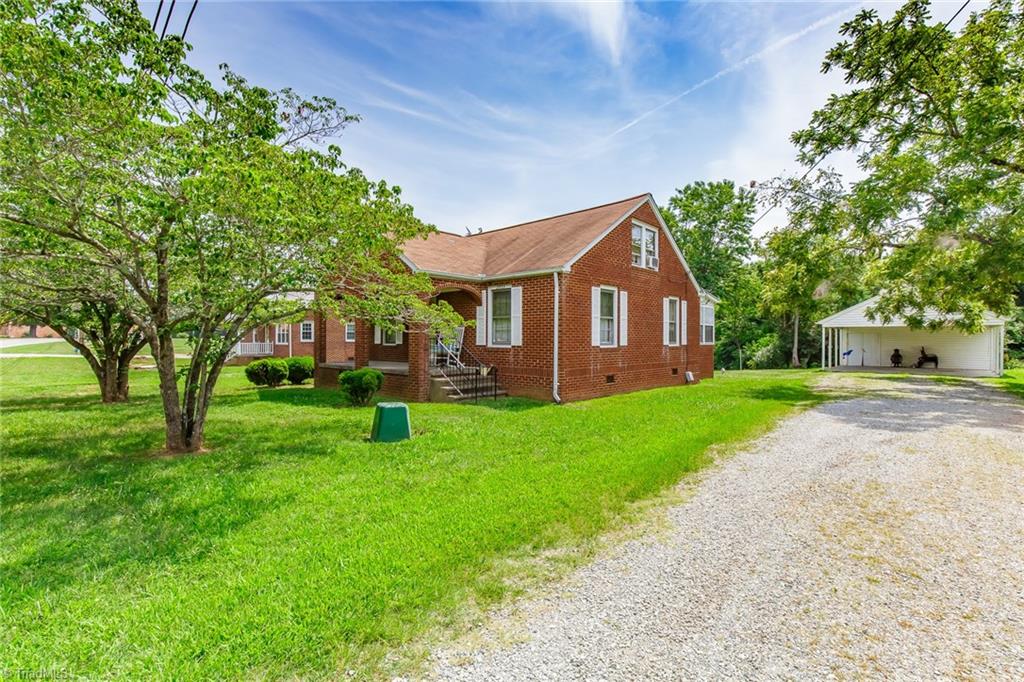 2935 Union Ridge Road Burlington, NC 27217 - Photo 2 of 14 Gallery Image 2