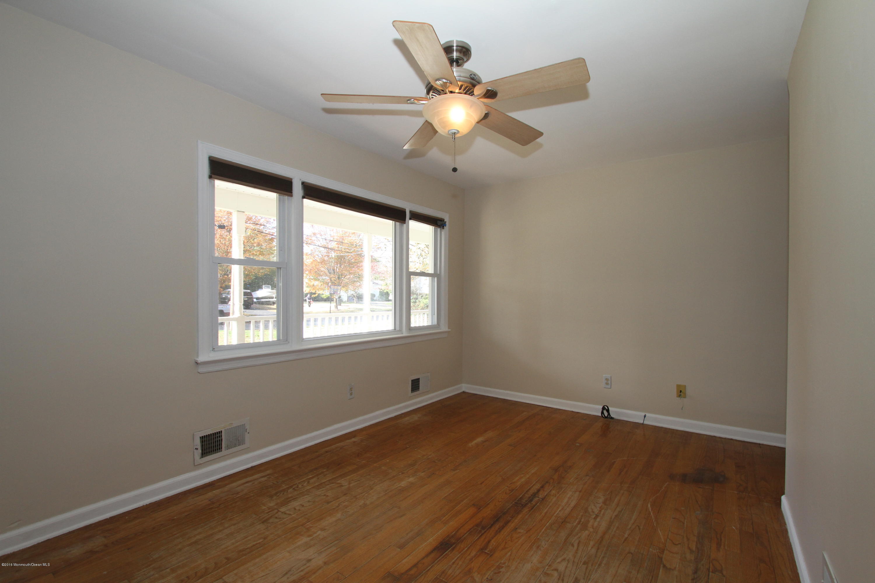 2 Roma Court Lincroft, NJ 07738 - Photo 7 of 19 LR