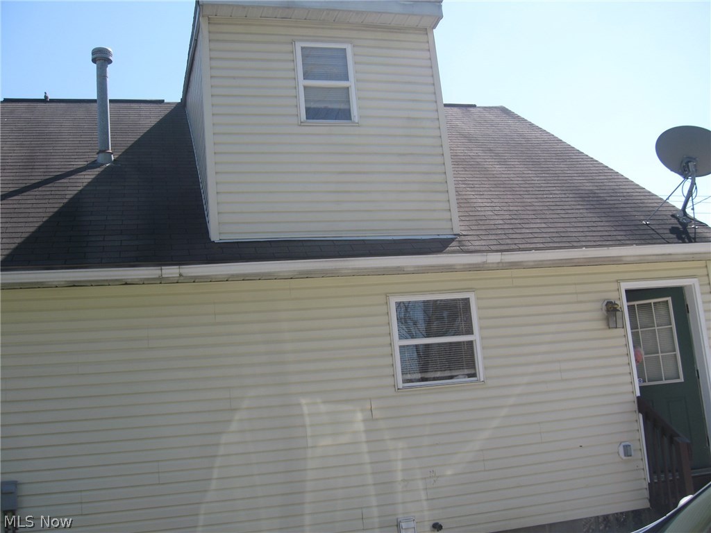 889 East Wilbeth Road Akron, OH 44306 - Photo 18 of 18 A CLOSER VIEW OF THE BACK OF HOME - - - - - - - - -