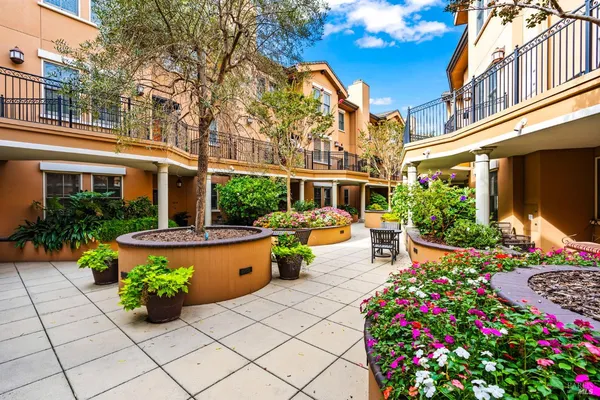 $749,500 | 588 Main Street, Unit 204, Napa, CA 94559