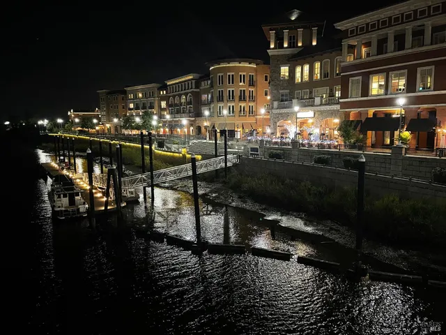 $769,500 | 588 Main Street, Unit 204, Napa, CA 94559