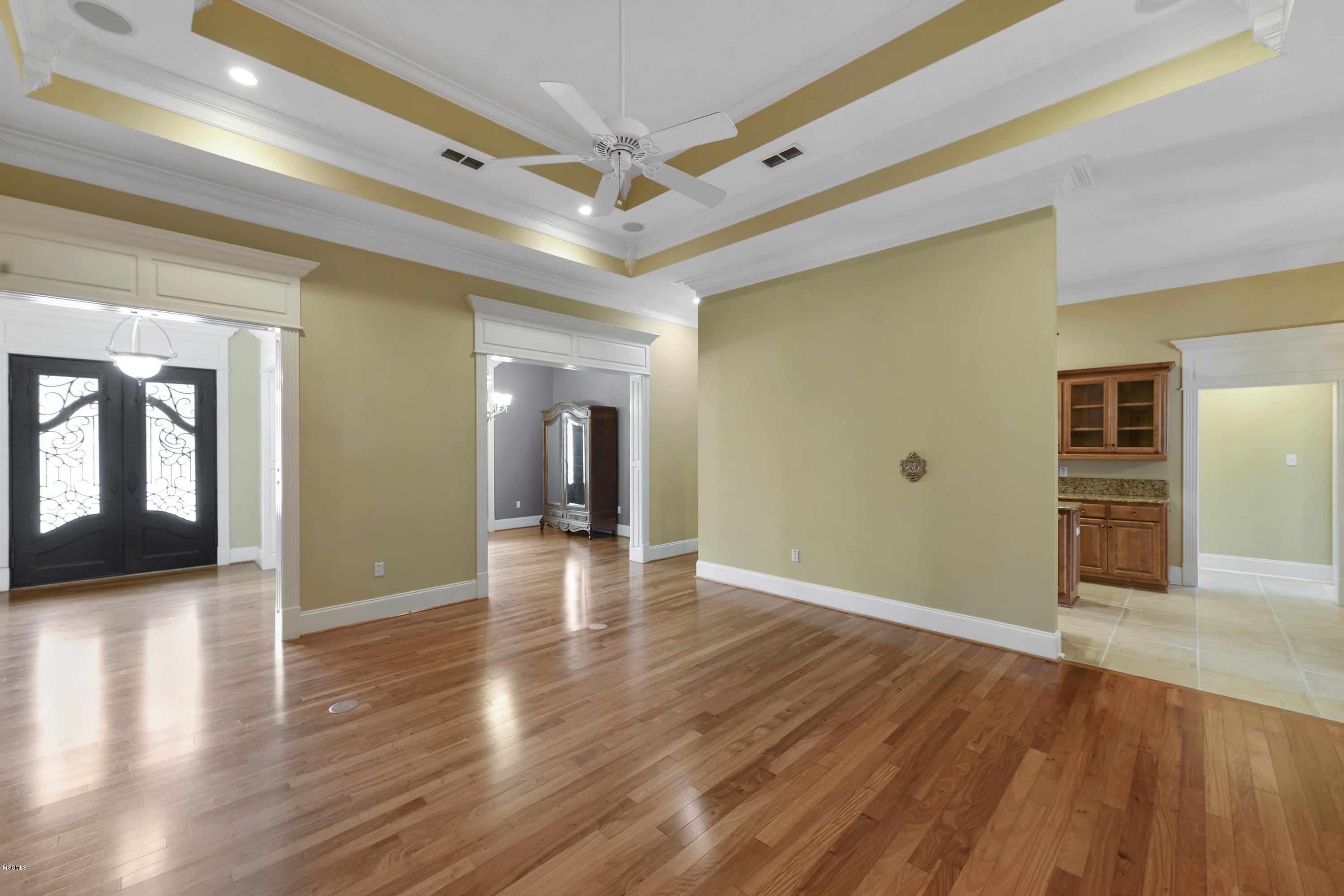 2344 Rue Maison Biloxi, MS 39532 - Photo 4 of 30 004