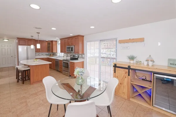 $690,000 | 164 Wachusett Street, Holden, MA 01520