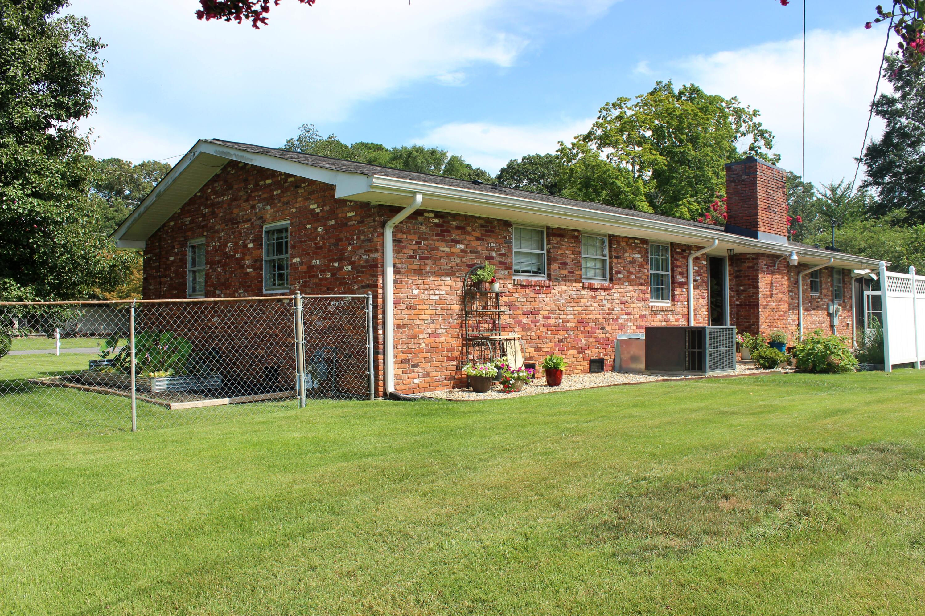 1509 Kippy Drive Chattanooga, TN 37421 - Photo 6 of 46 Kippy in Summer