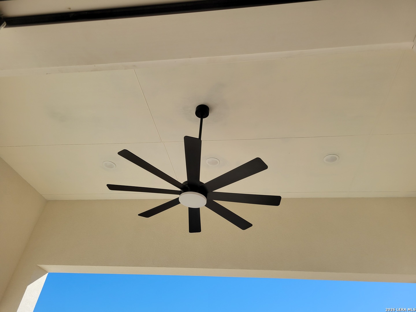 128 West Tree Farm Drive Lytle, TX 78052 - Photo 15 of 50