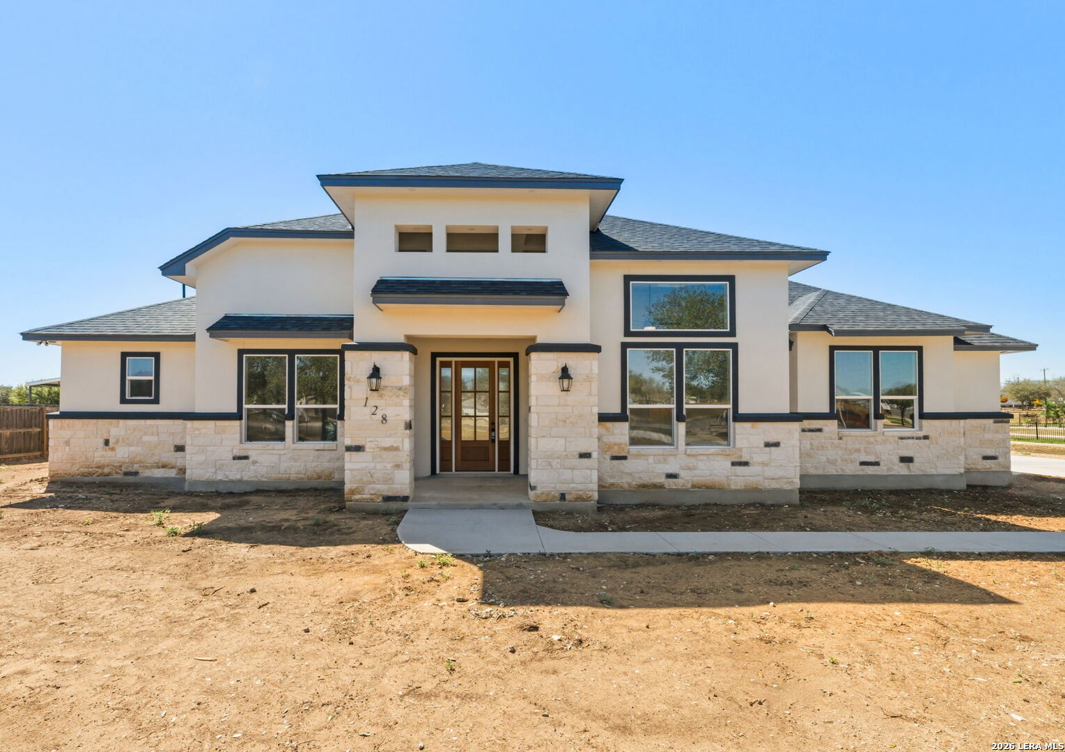 128 West Tree Farm Drive Lytle, TX 78052 - Photo 2 of 45