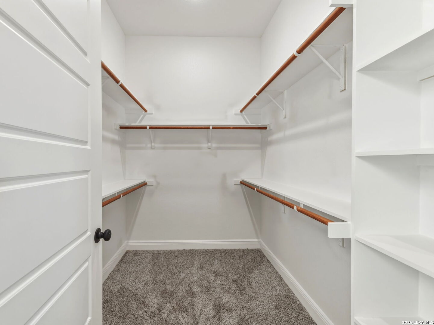 128 West Tree Farm Drive Lytle, TX 78052 - Photo 29 of 45