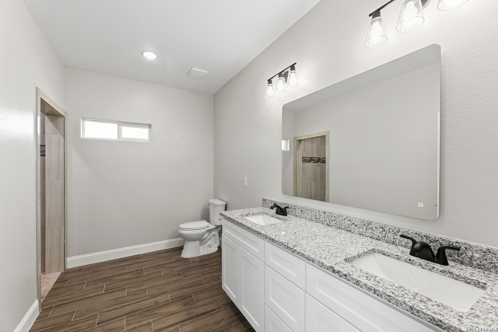 128 West Tree Farm Drive Lytle, TX 78052 - Photo 46 of 50