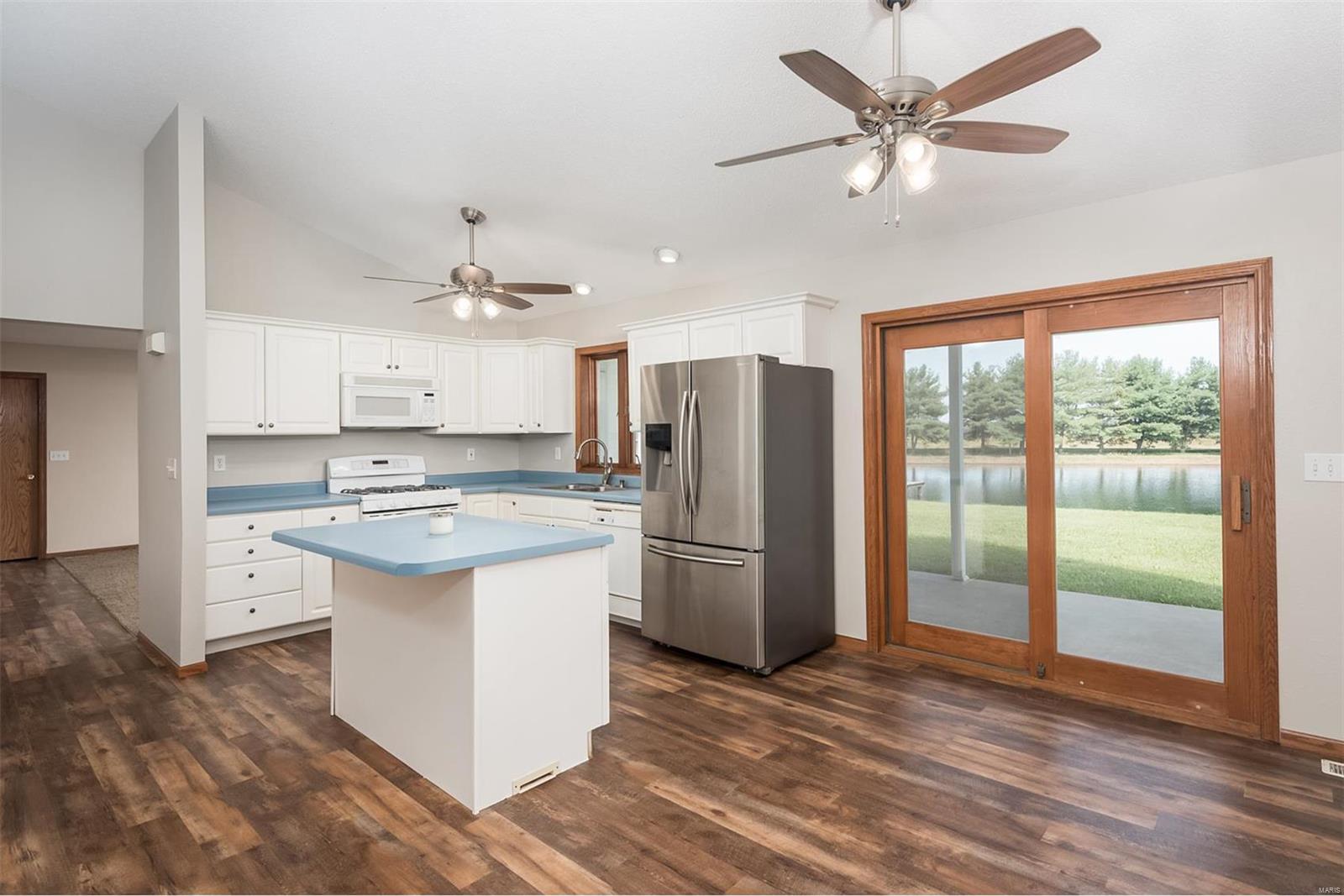 9731 Lebanon Road St. Jacob, IL 62281 - Photo 11 of 59