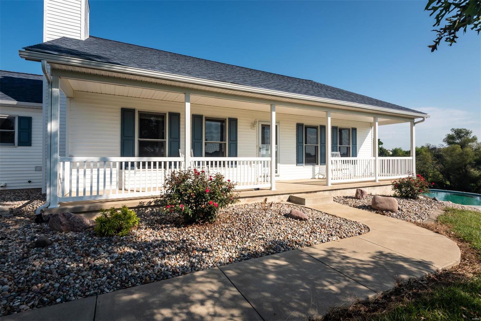 9731 Lebanon Road St. Jacob, IL 62281 - Photo 7 of 59