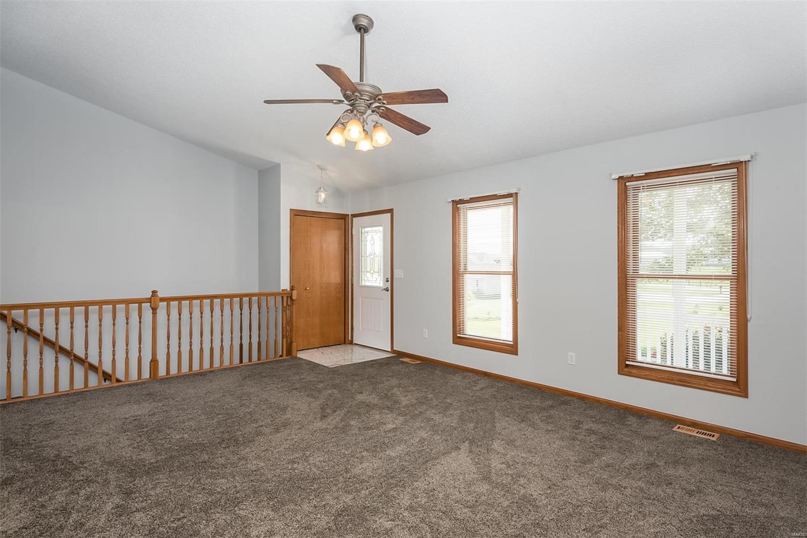 9731 Lebanon Road St. Jacob, IL 62281 - Photo 8 of 59