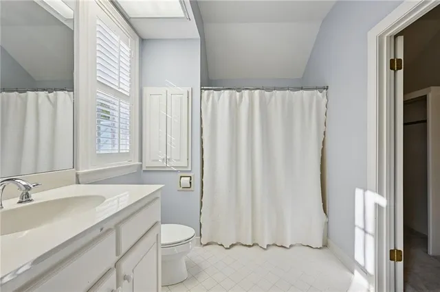 $1,750,000 | 87274 Highway 25, Franklinton, LA 70438