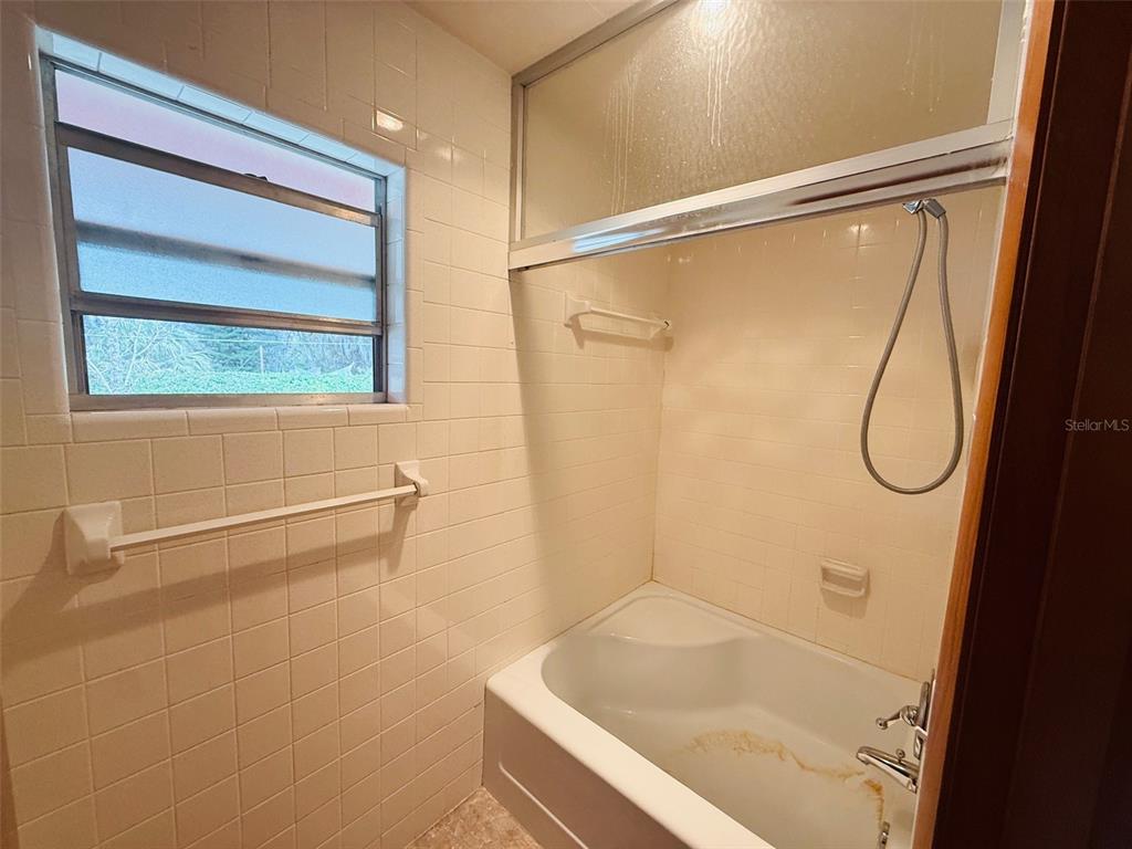 1009 Northwest 36 Road Gainesville, FL 32609 - Photo 23 of 30