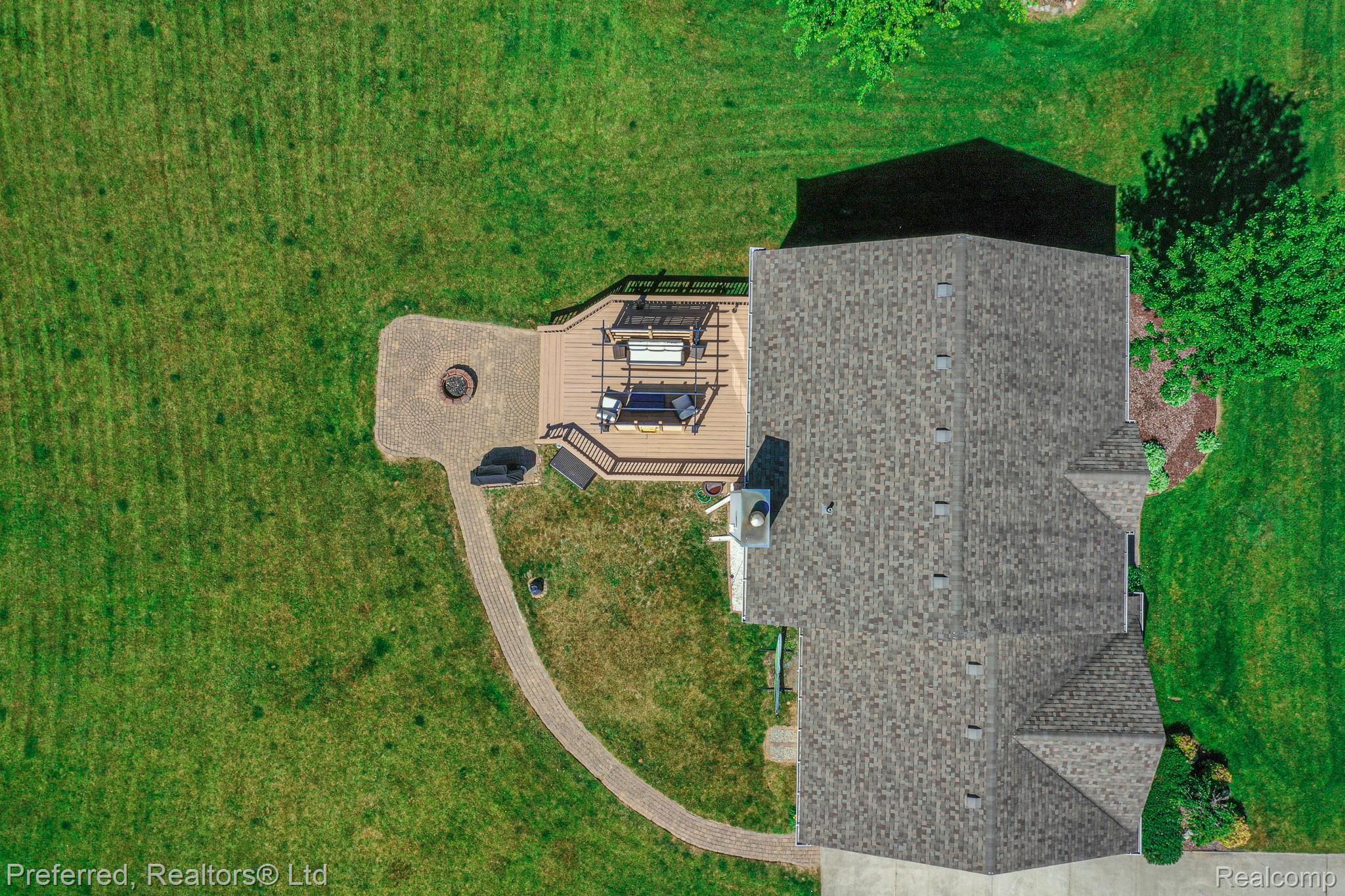 2423 Bull Run Road Oxford, MI 48371 - Photo 36 of 38 DJI_0030.jpg