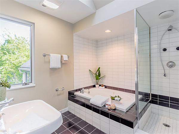 65 Alberta Road Brookline, MA 02467 - Photo 14 of 21 Gallery Image 14