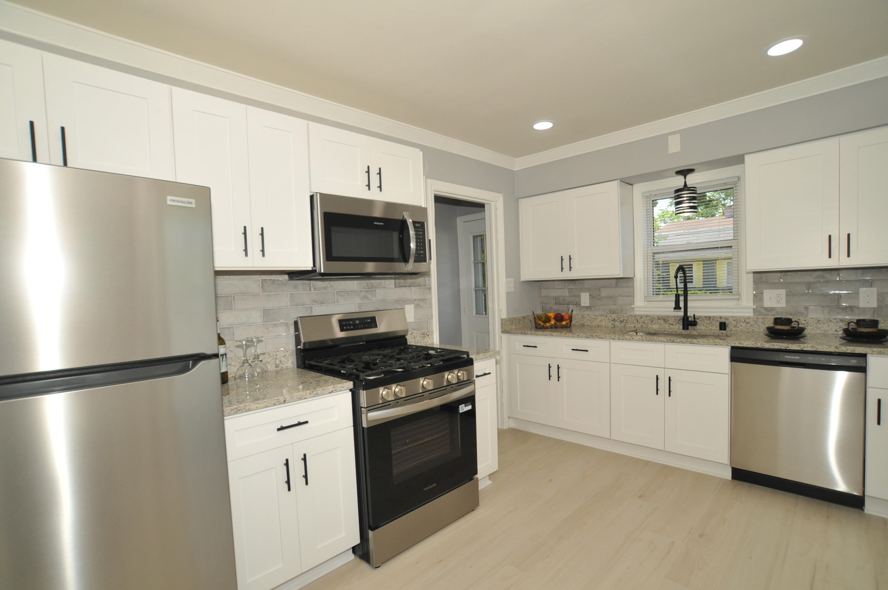 3400 North 89th Street Milwaukee, WI 53222 - Photo 1 of 1 DSC_0027