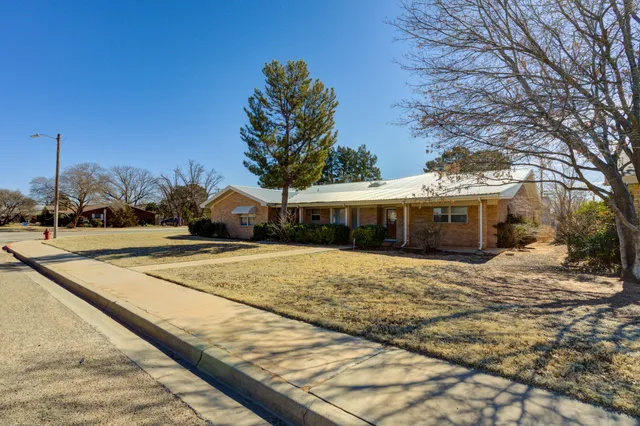 $275,000 | 601 18th Street, Seagraves, TX 79359