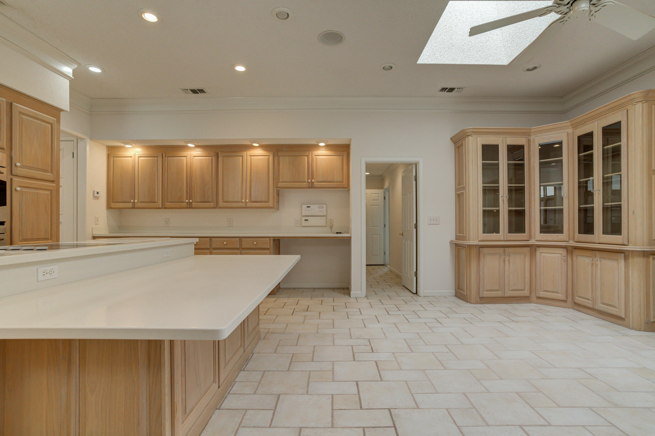 601 18th Street Seagraves, TX 79359 - Photo 4 of 19 a view of an empty room with window