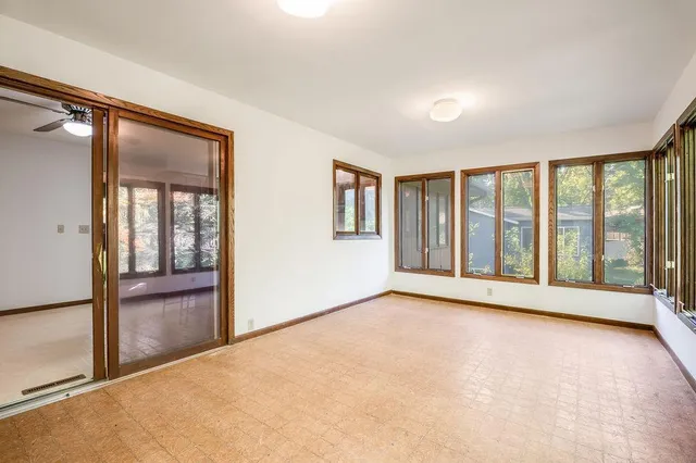 $415,000 | 7585 Lanewood Lane North, Maple Grove, MN 55311