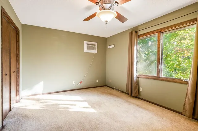 $415,000 | 7585 Lanewood Lane North, Maple Grove, MN 55311