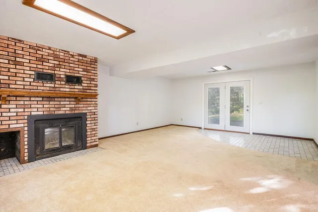 $415,000 | 7585 Lanewood Lane North, Maple Grove, MN 55311