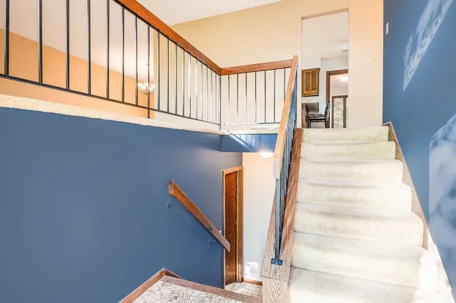 $415,000 | 7585 Lanewood Lane North, Maple Grove, MN 55311