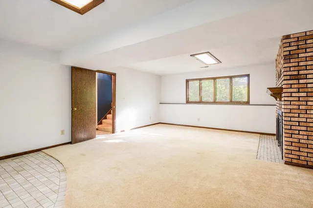 $415,000 | 7585 Lanewood Lane North, Maple Grove, MN 55311