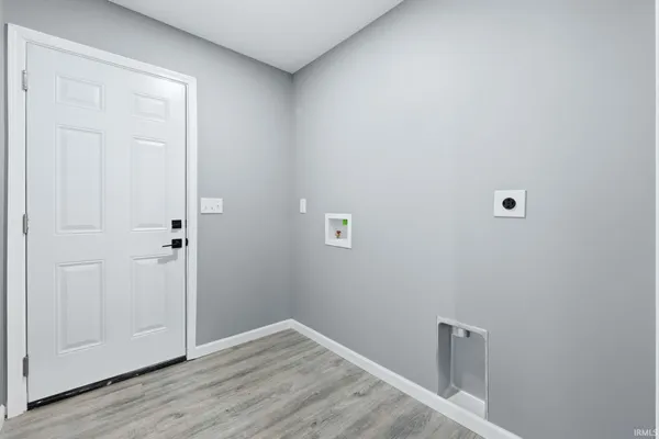 $299,900 | 3821 Clermont Avenue, Fort Wayne, IN 46806