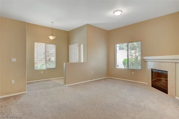 $1,595 | 8985 South Durango Drive, Unit 1099, Las Vegas, NV 89113